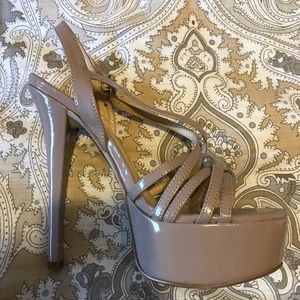 Chinese Laundry Teaser Sandals